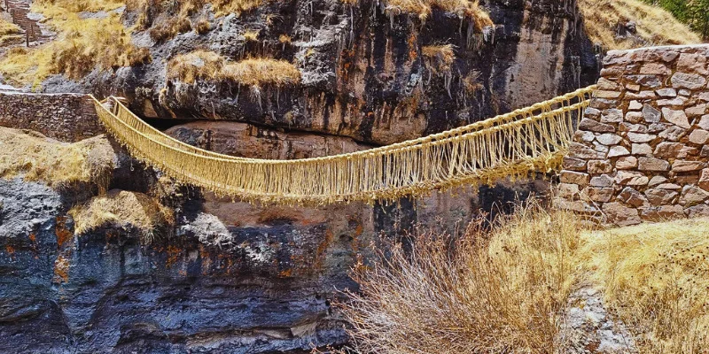 Full Day Último Puente Inca Qeswachaka y 4 Lagunas